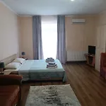 Domovik Parkaniya, 2a * Mukacheve