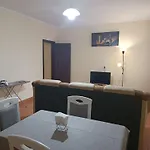 Domovik Parkaniya, 2a * Mukacheve
