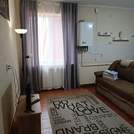 Domovik Parkaniya, 2a Апартаменты *