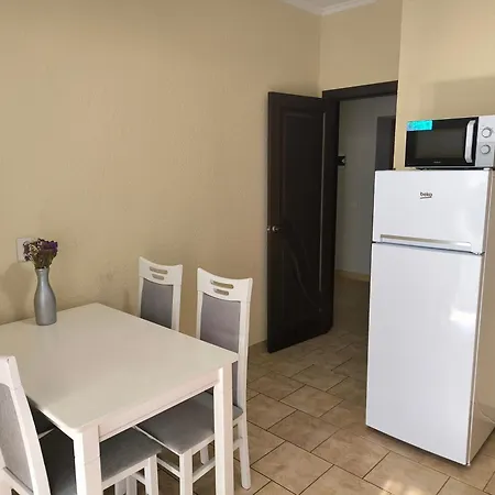 Domovik Parkaniya, 2a Апартаменты