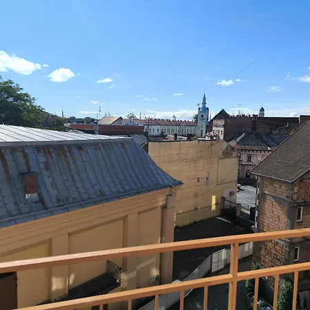 Domovik Parkaniya, 2a *