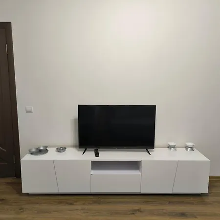Апартаменты Domovik Parkaniya, 2a