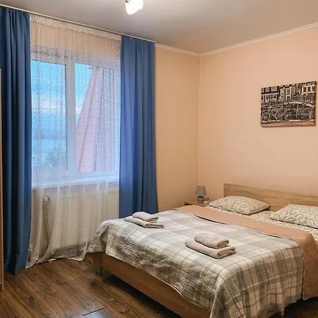 Апартаменты Domovik Parkaniya, 2a