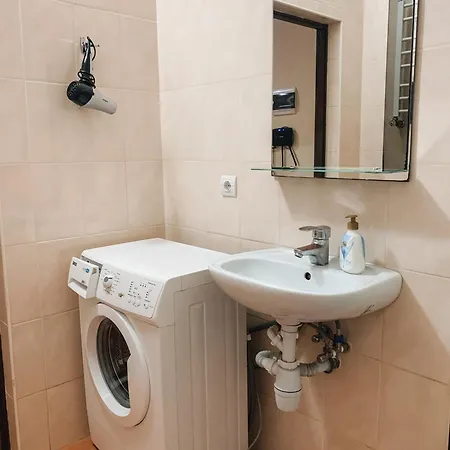 Domovik Parkaniya, 2a Апартаменты Мукачево