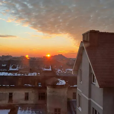 Domovik Parkaniya, 2a Мукачево
