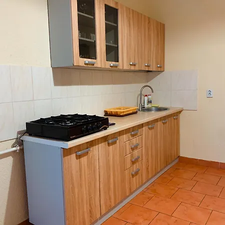 Domovik Parkaniya, 2a Апартаменты