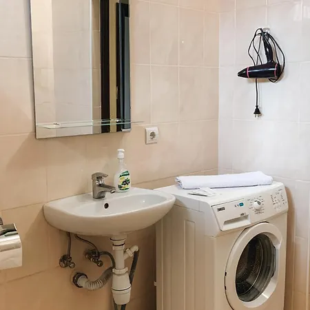 Domovik Parkaniya, 2a Апартаменты