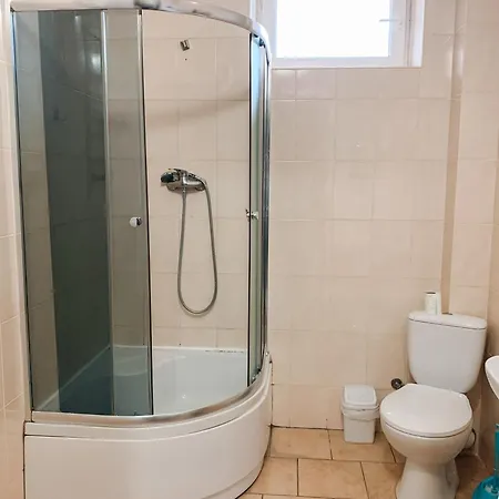 Domovik Parkaniya, 2a *