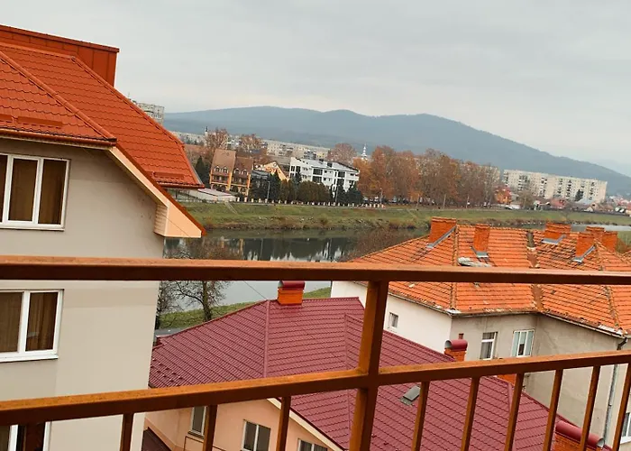 Domovik Parkaniya, 2a Daire *