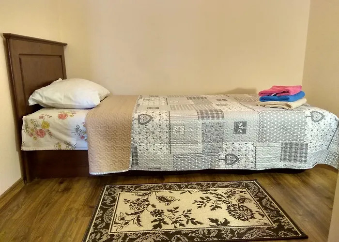 Domovik Parkaniya, 2a Daire Mukaçeve